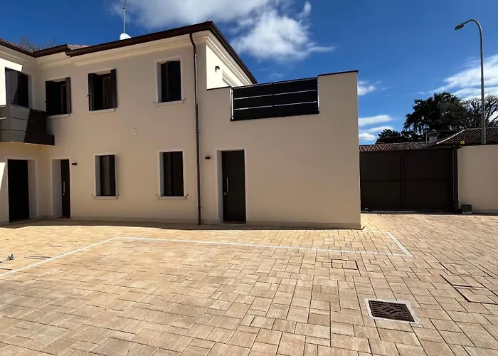 Duomo كاستيلفرانكو فينيتو